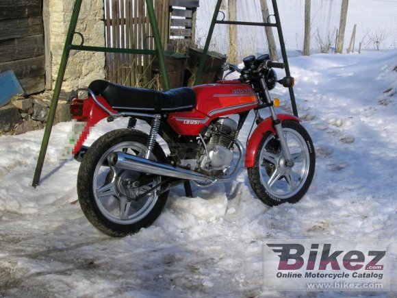 1981 Honda CB 125 T 2 photo